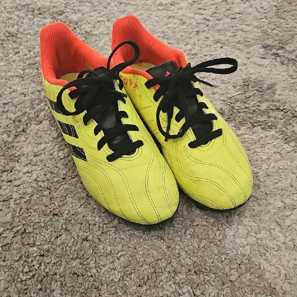 Adidas Kids Yellow and Black Soccer Shoes